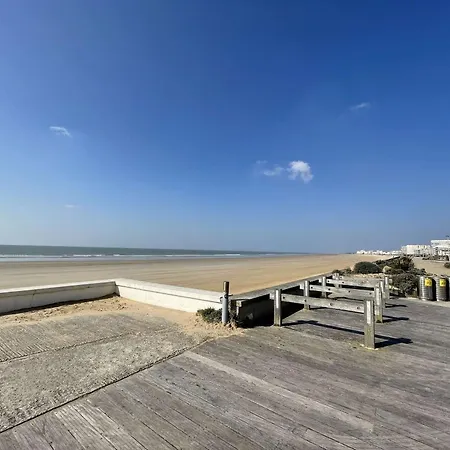 Studio cabine 3/4 couchages avec balcon et parking à Saint-Hilaire-de-Riez - FR-1-224C-293 Appartamento