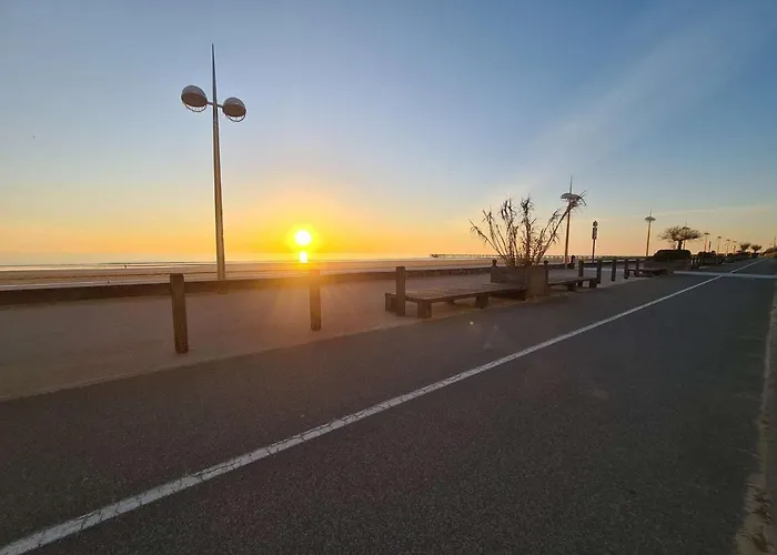 Studio cabine 3/4 couchages avec balcon et parking à Saint-Hilaire-de-Riez - FR-1-224C-293 Appartamento