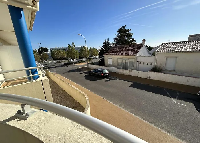 Studio Cabine 3/4 Couchages Avec Balcon Et Parking A Saint-Hilaire-De-Riez - Fr-1-224C-293 * Saint-Hilaire-de-Riez